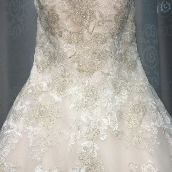 SAMPLE David Tutera Mon Cheri Wedding Dress, Blush Gold Ballgown Princess - Picture 8 of 11